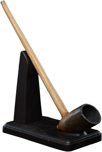 Prop Replica - WETA Workshop Prop Replica - The Lord of the Rings Trilogy - Pipe of Gimli